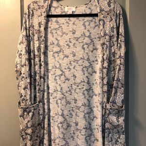 LuLaRoe “Sarah” cardigan